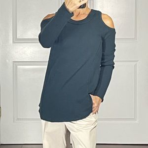 Aqua 100% cashmere cold shoulder longline sweater size XS